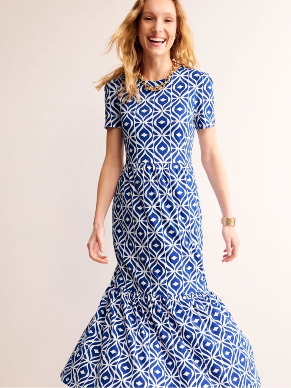 Boden Emma Tiered Jersey Geometric Midi Dress - Picture 3 of 8